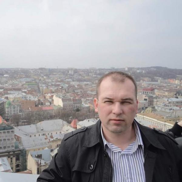 Уманский судья Корман Александр Владимирович стал вторым среди Уманских судей кто попал в черный санкционный список в ЕС и России.