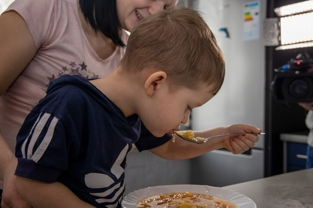 Председатель Днепропетровской ОГА В.Резниченко :»Дети приоритет государства и властей в Днепропетровской области».
