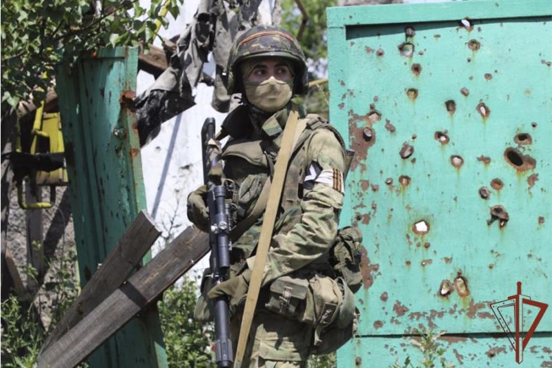 Росгвардия раскрыла подробности уничтожения диверсионно-разведывательной группы противника в ЛНР