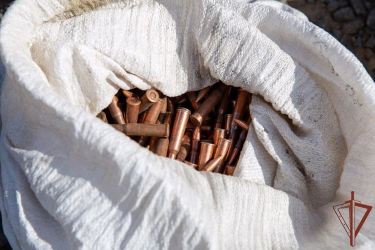 Росгвардейцы обнаружили схроны с оружием и приспособлениями для изготовления СВУ