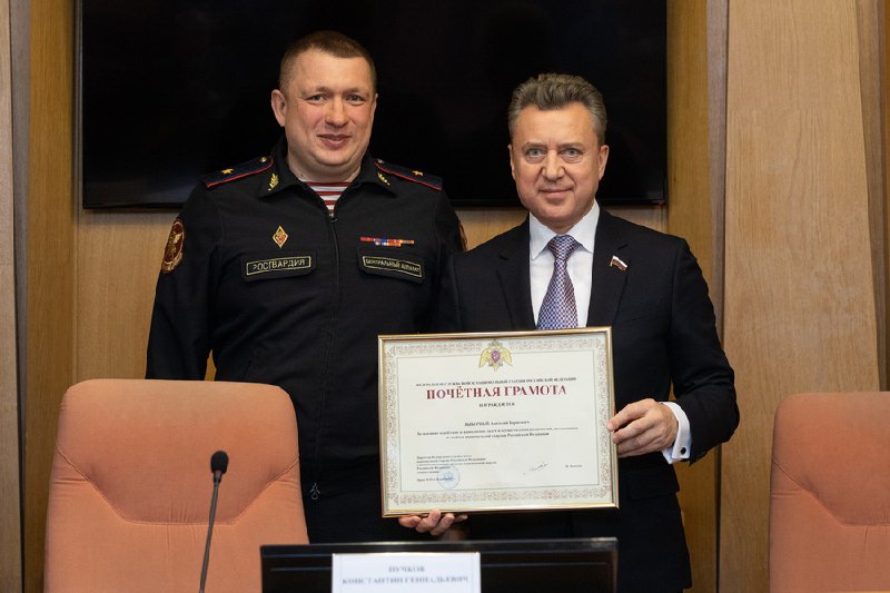 В Росгвардии наградили отличившихся работников частных охранных организаций