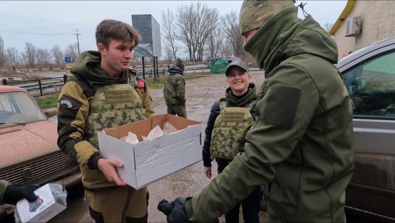 100 новогодних домашних пирогов для бойцов на передовую СВО