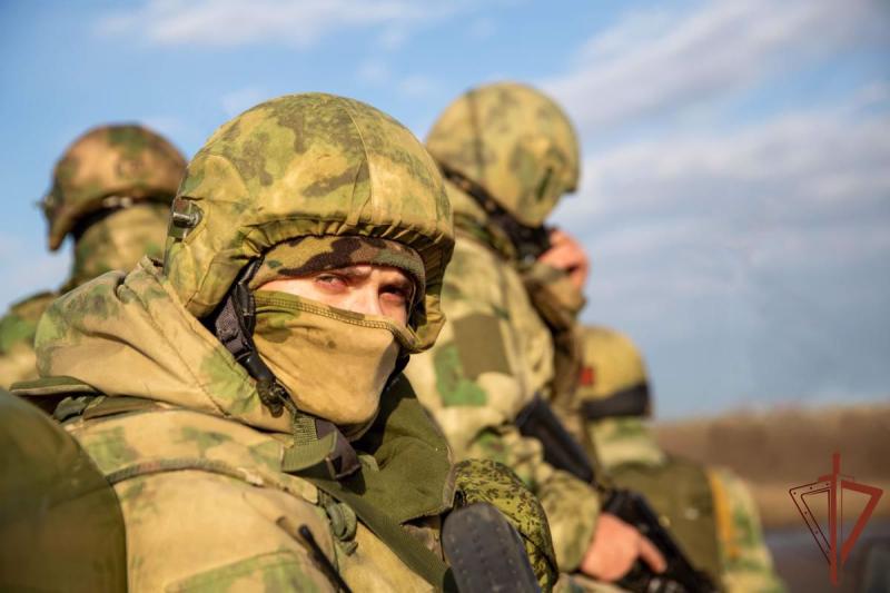 Саперы Росгвардии спасли жителей херсонской области, вовремя обезвредив взрывоопасные предметы