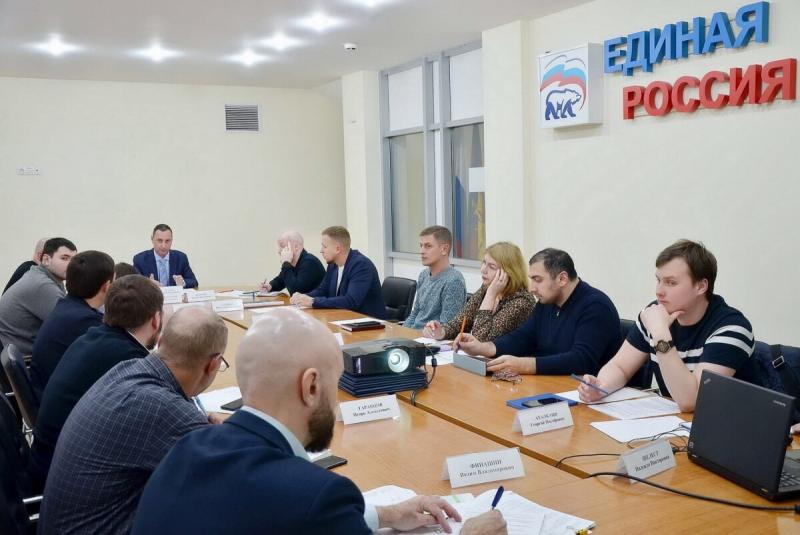 Депутат ЗСК Виктор Тепляков обсудил с коллегами план решения вопроса с пробками на ул. Пластунская