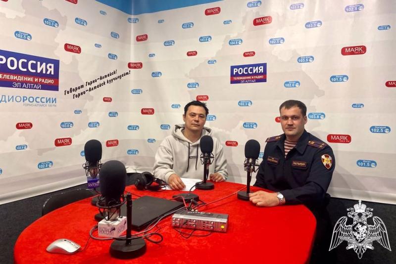 НАЧАЛЬНИК ОТДЕЛА ВНЕВЕДОМСТВЕННОЙ ОХРАНЫ ВЫСТУПИЛ НА РЕСПУБЛИКАНСКОМ РАДИО