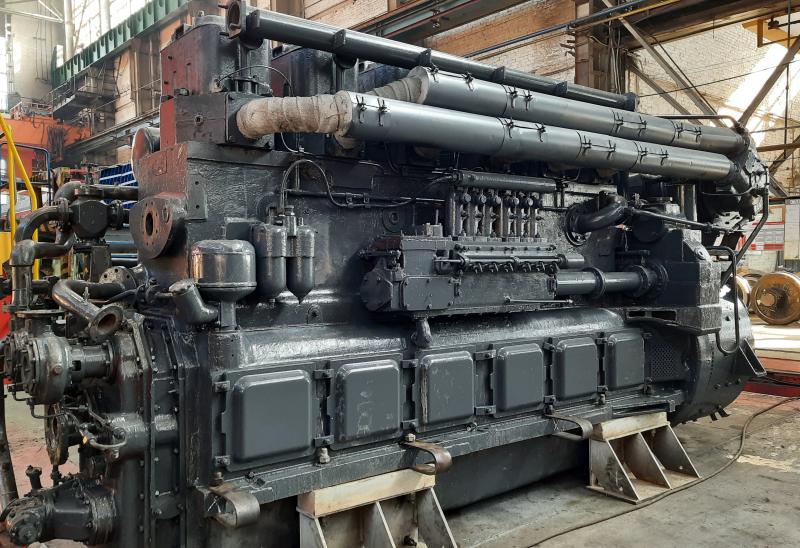 Коллектив Уссурийского ЛРЗ АО «Желдорреммаш» освоил ремонт дизелей 
1-ПДГ4Д для локомотивов ТЭМ18