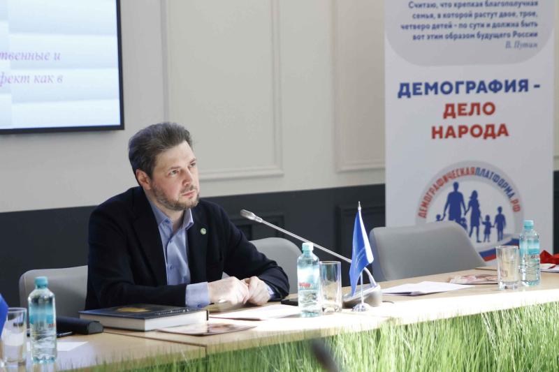 «Лоскутное одеяло» практик заботы о беременной должно появиться в каждом регионе России