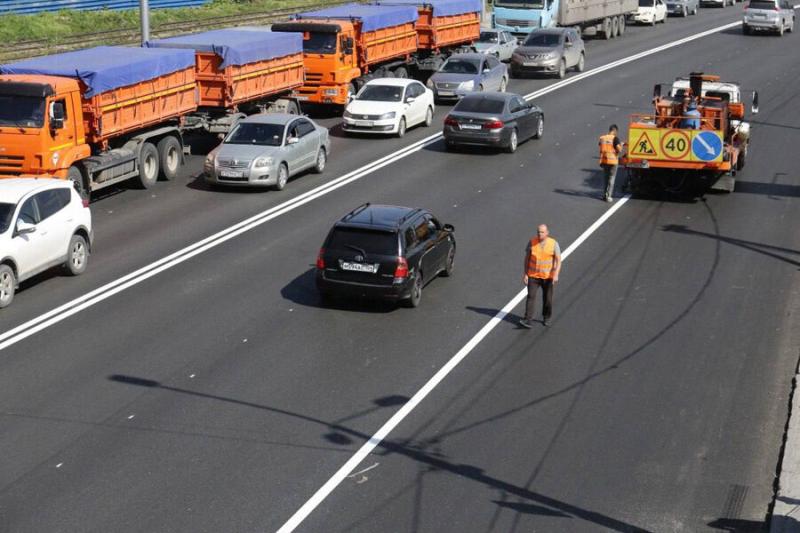 В мэрии Новосибирска ищут подрядчиков для ремонта 18 участков дорог